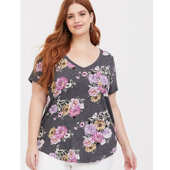torrid Tops - Floral V-Neck Pocket Tee